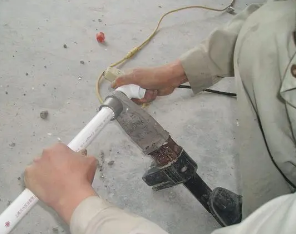 临漳漏水维修电话